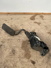 2010 HYUNDAI I30 ACCELERATOR THROTTLE PEDAL