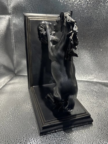 Black horse bookend - Picture 6 of 16