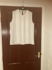 Ladies Sleeveless Cream Gerard Darel Blouse. Size12-14. New Without Tags