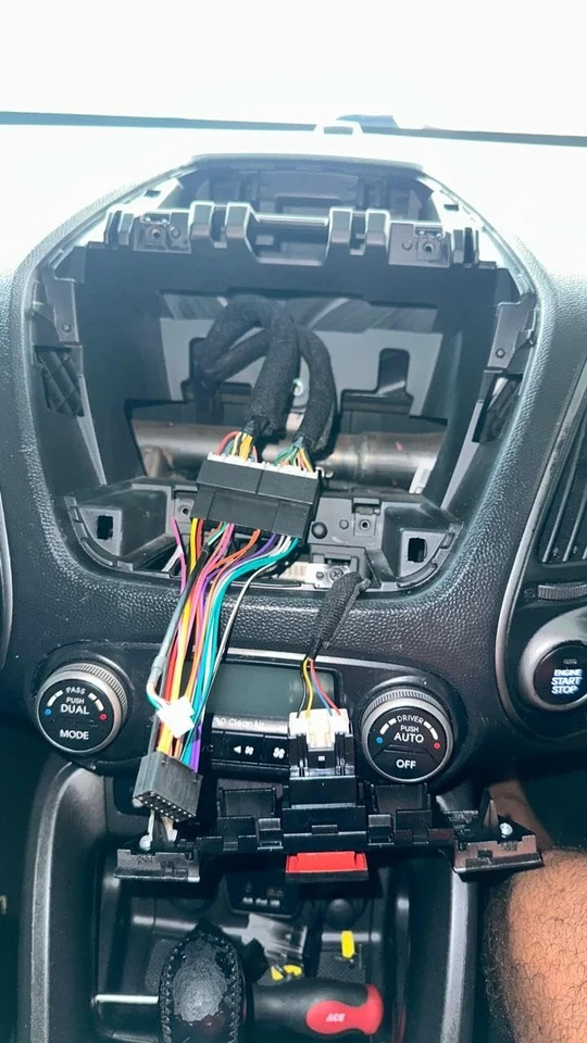 Carplay Per Hyundai ix35 2010-2015 Android14 Autoradio Bluetooth GPS WIFI RDS BT - Immagine 4 di 4