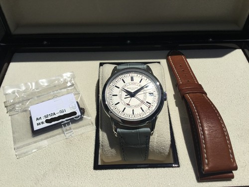 PATEK PHILIPPE COMPLICATIONS CALATRAVA WEEKLY CALENDAR 5212A-001