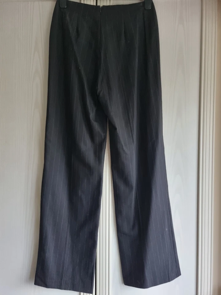 Próximo Pantalón Traje de Lana Ligero a Rayas Frente Plano Talla 10, Usado Una Vez Foto 4 de 4