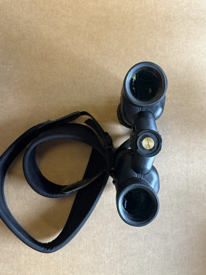 Binoculares Leupold Yosemite 8x30 Foto 4 de 4