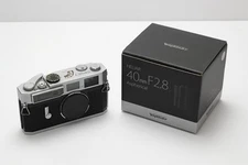 (Near Mint) Voigtlander Heliar 40mm f2.8 ASPH LTM lens with Canon 7 35mm Camera