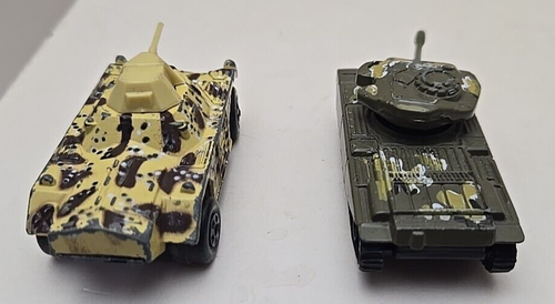 1973 Matchbox Weasel Desert Camo Diecast Military Vehicle + British Centurion Ta - Picture 3 of 7