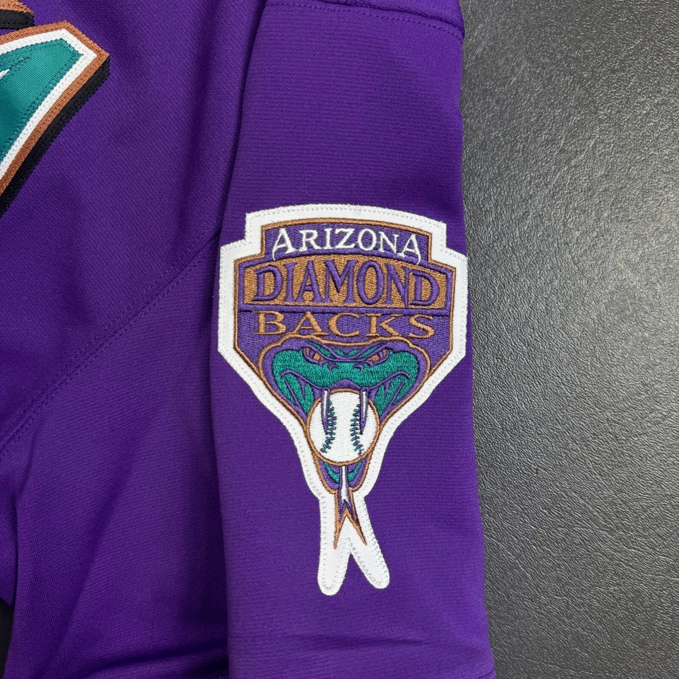 100% Authentic Randy Johnson Mitchell Ness 2000 Diamondbacks Jersey Size 40 M - Image 4 of 4