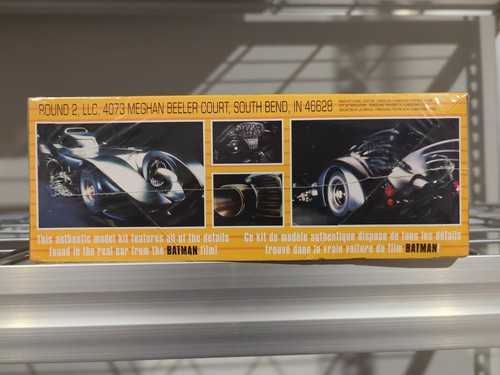 AMT Batman 1989 Batmobile mit Resin Batman Figur Maßstab 1:25 Modellbausatz (AMT1107) - Bild 4 von 5