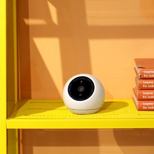 Amaryllo Apollo Biometric Auto-Tracking Indoor Security Camera White - Picture 7 of 8