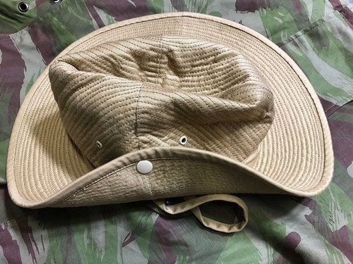 60 hat