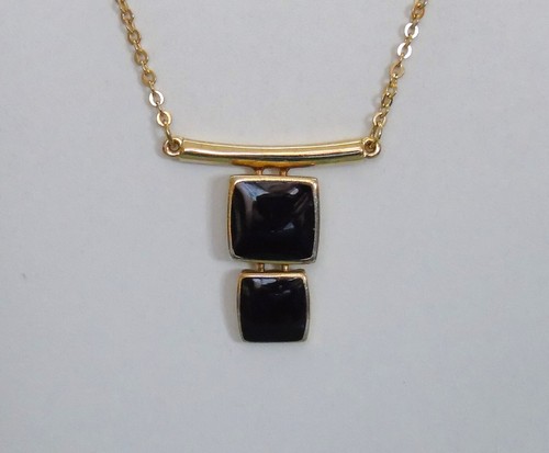 Vintage Signed NAPIER Gold Tone Black Enamel Pendant Necklace 17.5" - Picture 2 of 5