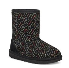 New UGG Kids' Classic II Graphic Stitch Short Boot Size 2 Black