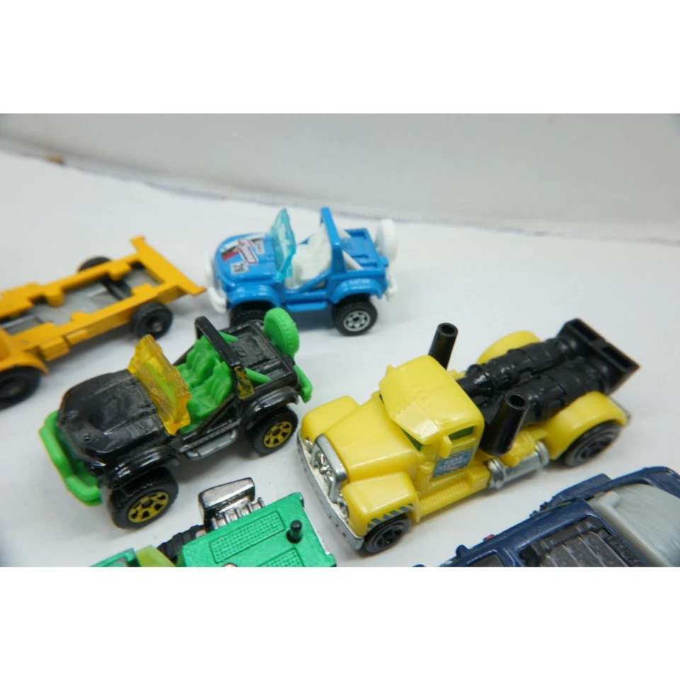 Hot Wheels Matchbox trucks LOT OF 16 CARS FARM EQUIPMENT vintage modern - Image 2 of 4