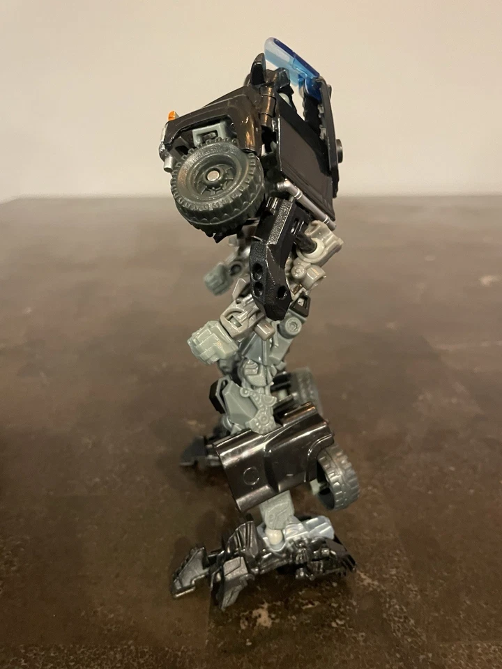 Transformers Dark Of The Moon DOTM Voyager Class MechTech IRONHIDE Hasbro 2011 Foto 3 de 4