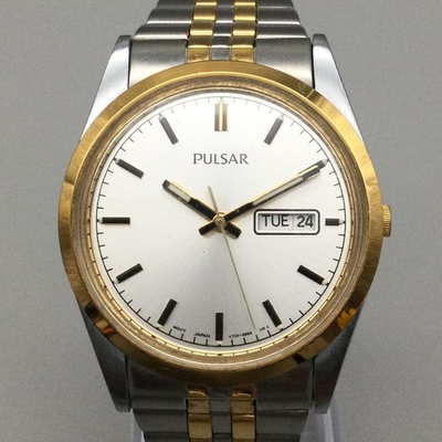 #ad Vintage Pulsar Mens Watch 35mm Two Tone Day Date V733 8A70 New Battery 6.75quot; $42.49