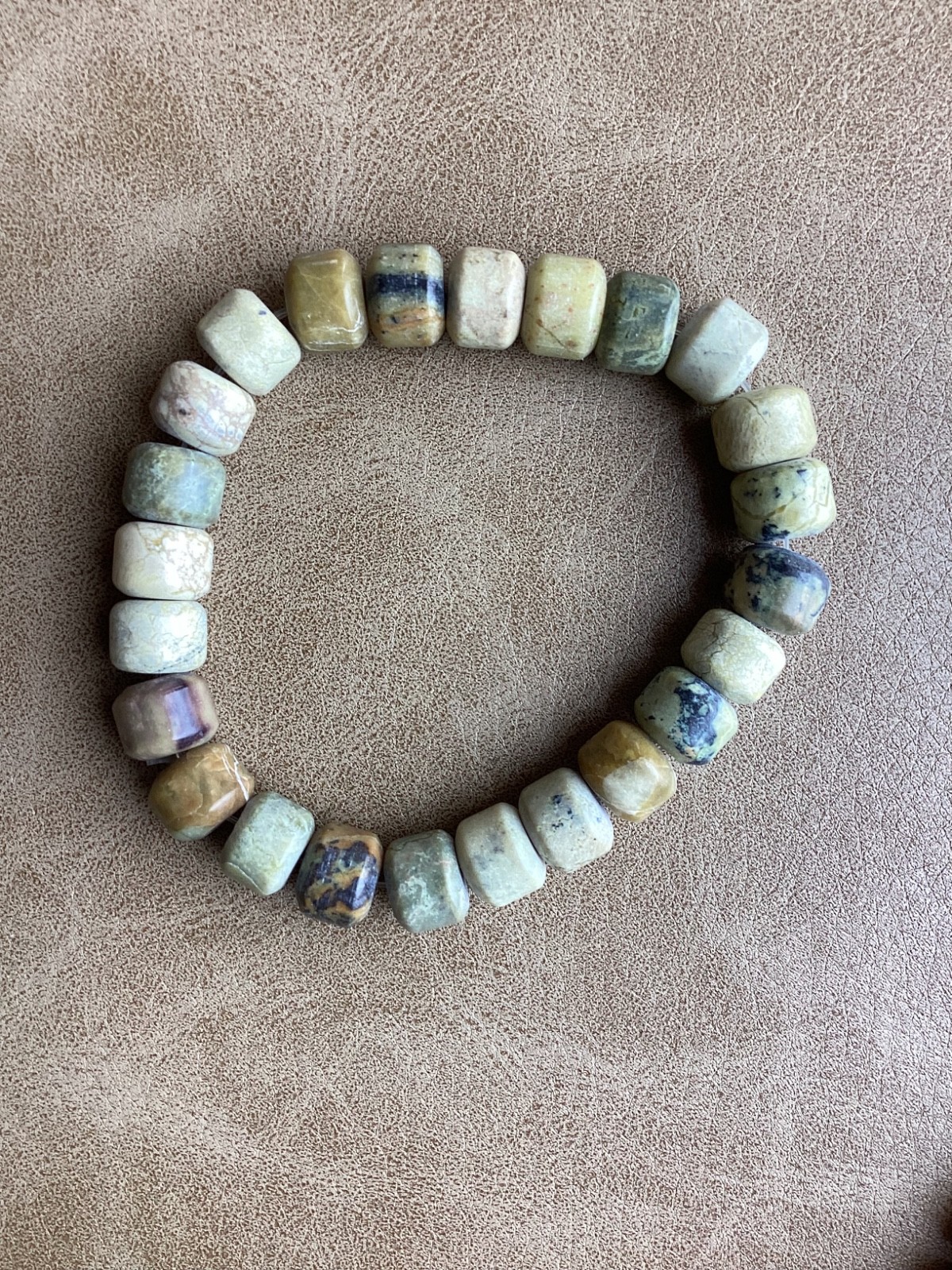 Three elastic beaded bracelets - image 3