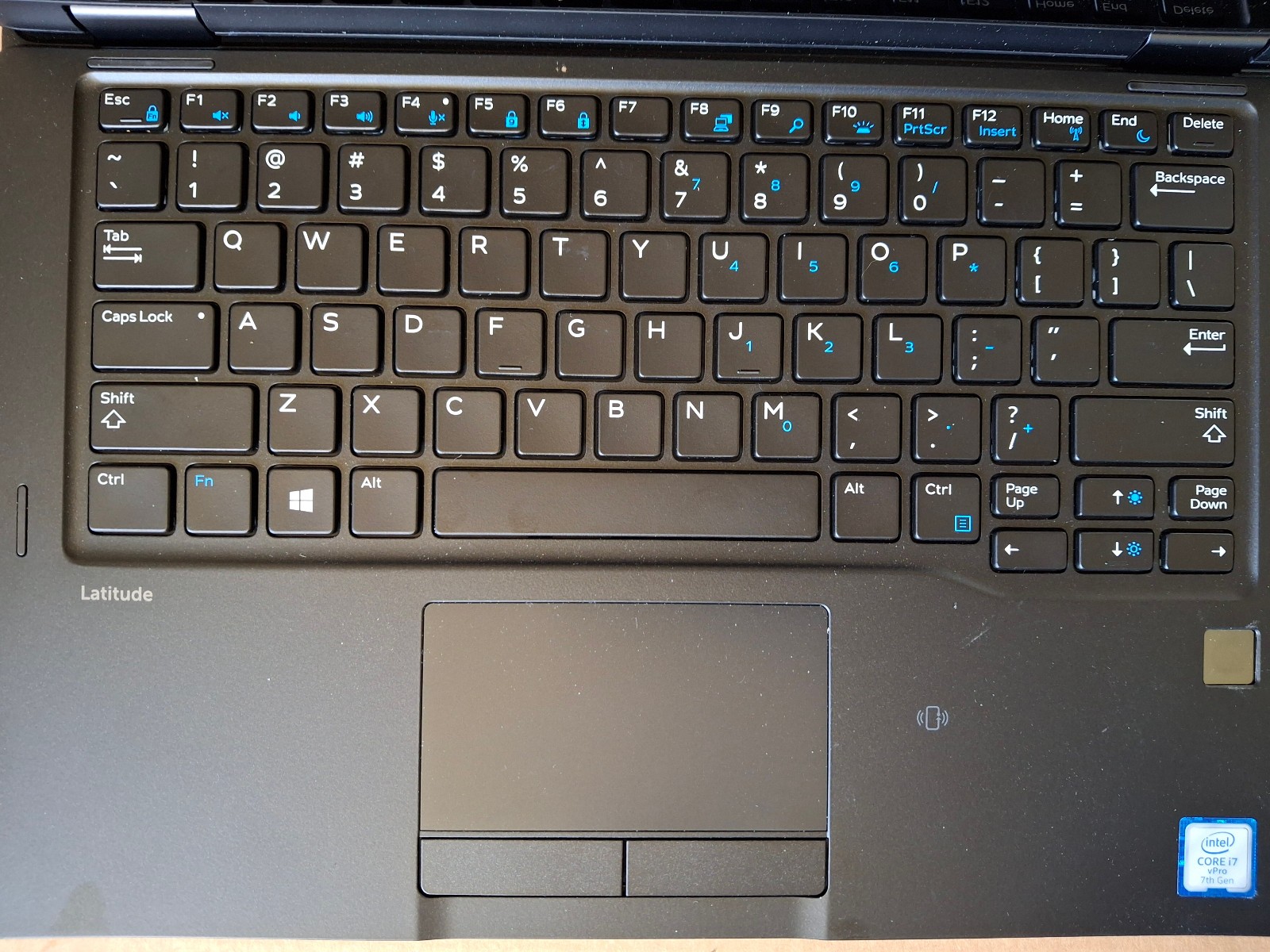 Dell Latitude 7389, 13.3-Inch Laptop, with Intel Core i7 7th Gen., Windows 11 Pro