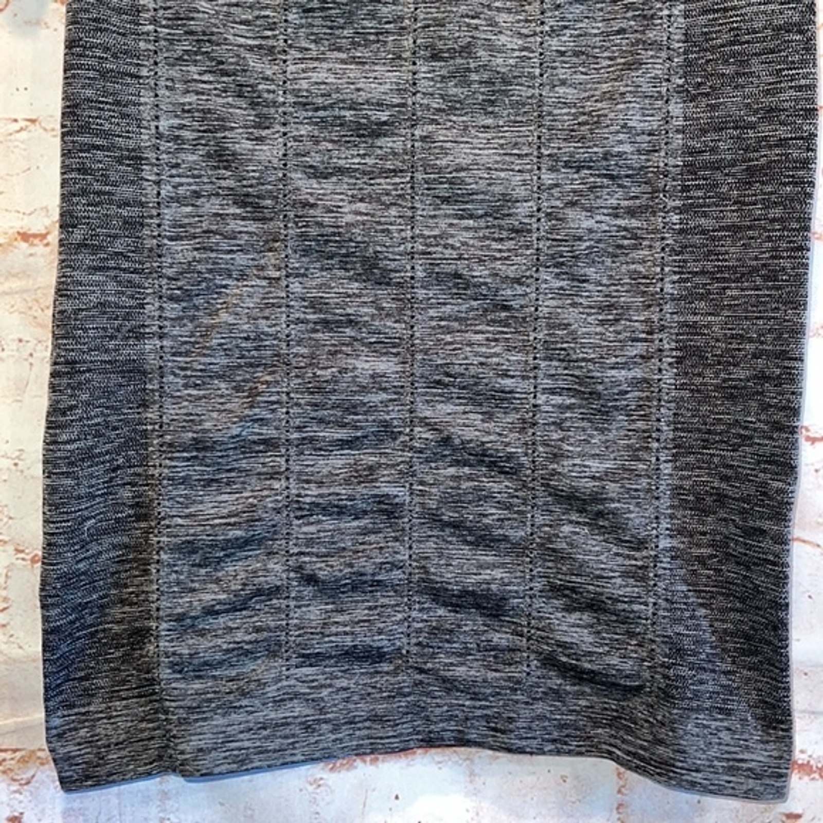 Fabletics fitted workout top Large short sleeve s… - image 3