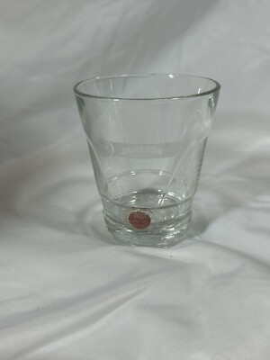 Jameson Red Label 8oz. Whiskey Glass Clear with Etched Logo 4  *broken See Pics