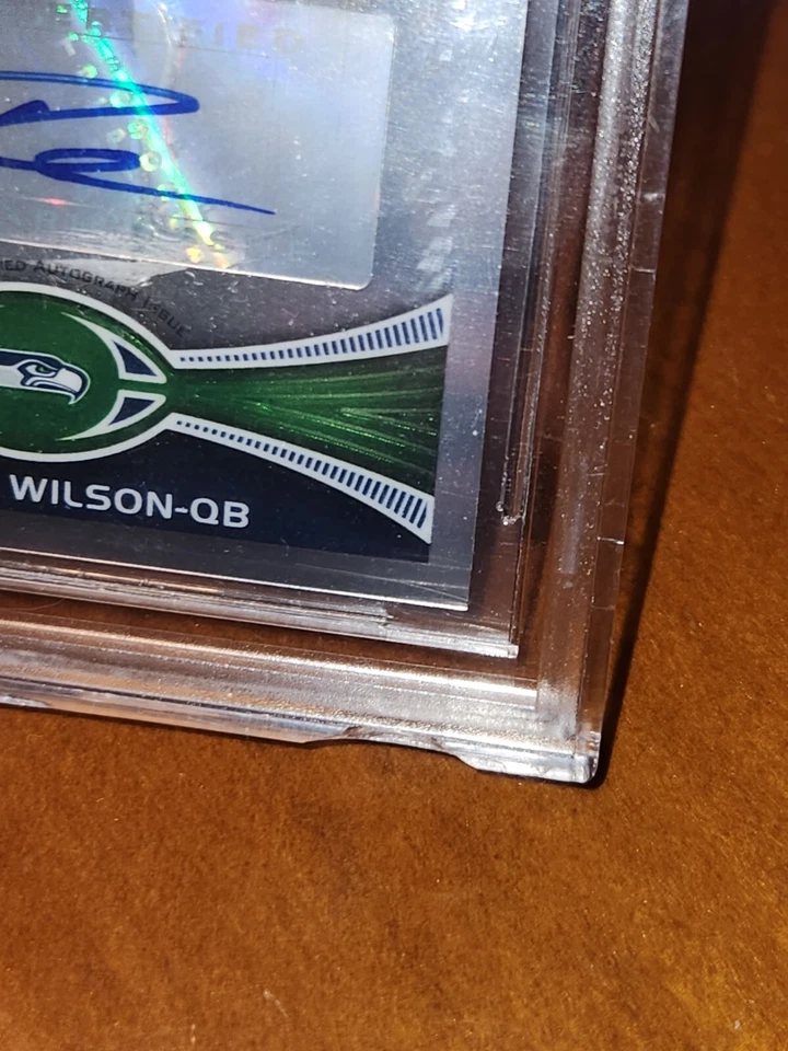 2012 Topps Chrome Russell Wilson autógrafo novato RC BGS 9.5/10 *CHIPADO* - Imagem 3 de 3