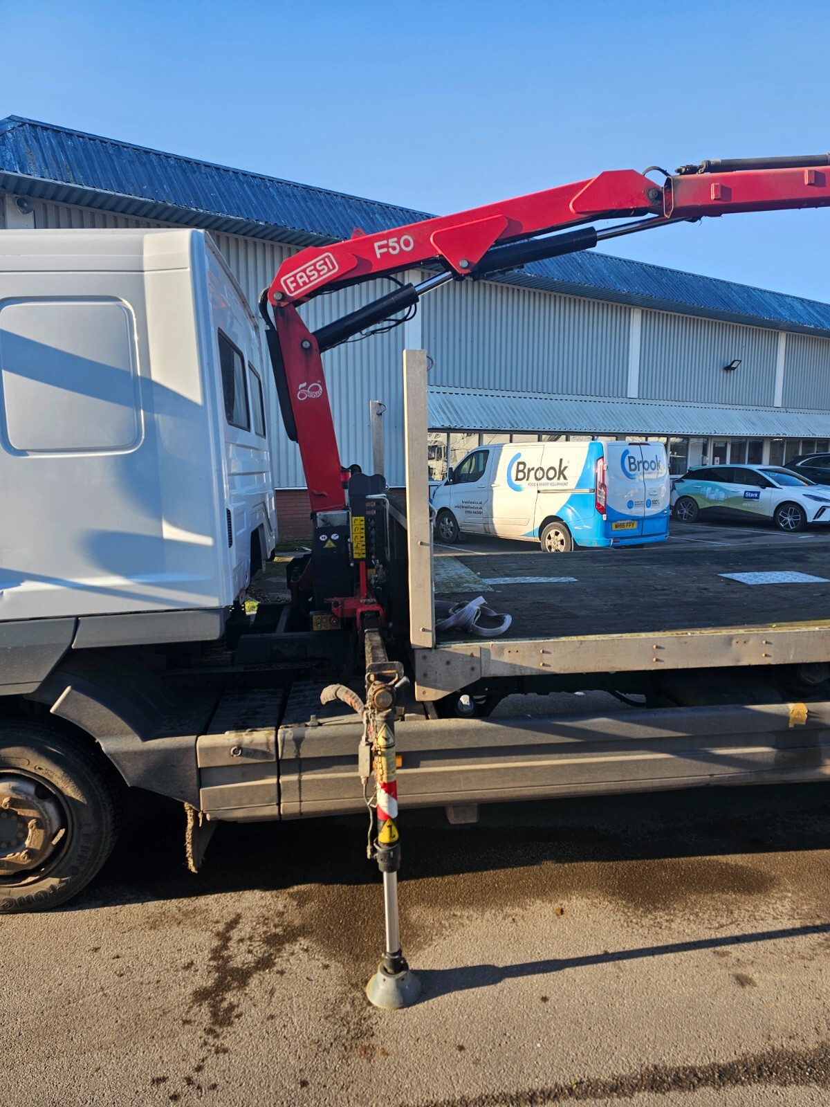 Picture 4 of 24