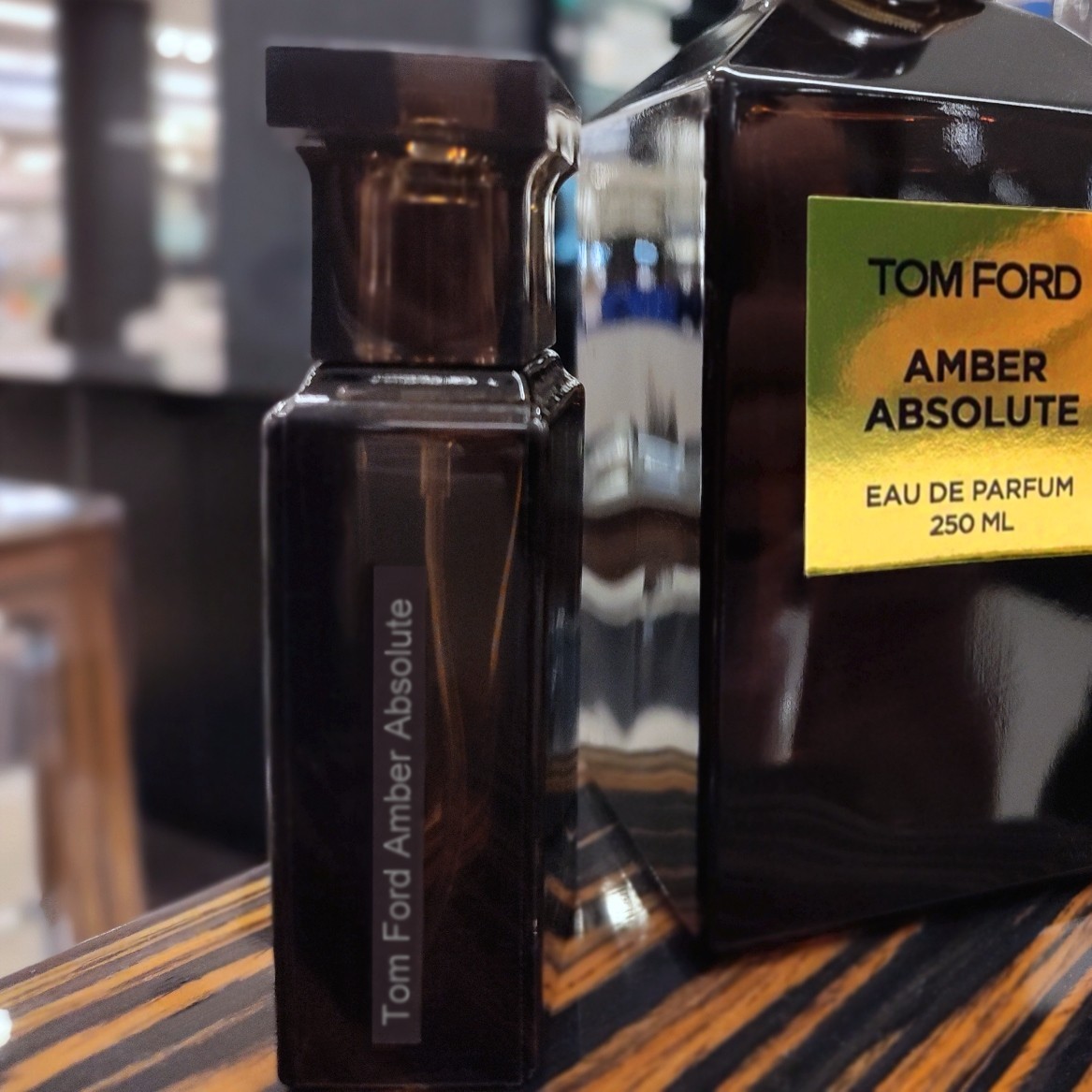 Tom Ford Amber Absolute 50ml 【公式通販】