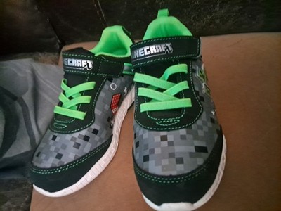 Minecraft Boys' Sneakers Creeper Steve Pixel Lace Up Black Green Sz 13