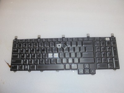 SINGLE KEY CAP+PLASTIC CLIP FOR Alienware M17X R3 M18x R2 9M46F MODE NSK-D8D01