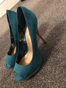teal pumps heels