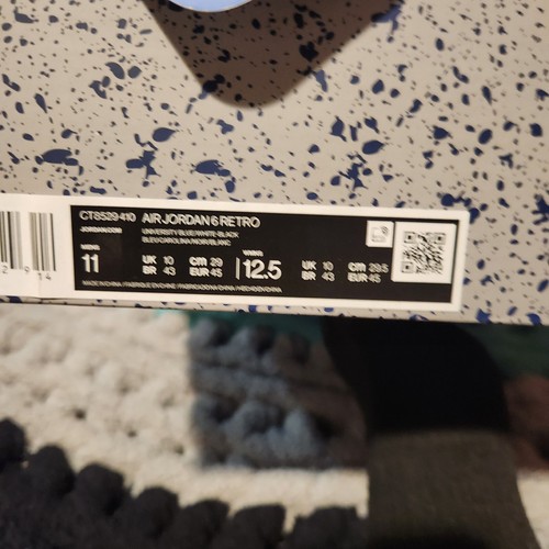 Size 11 - Jordan 6 Retro Mid UNC Home - Picture 2 of 6