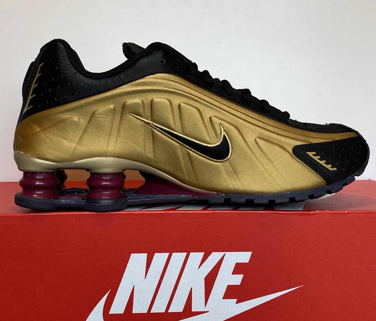 Boys nike cheap shox