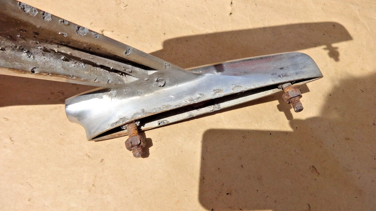 1953-1954 Oldsmobile Rocket Hood Ornament Original GM 88 98