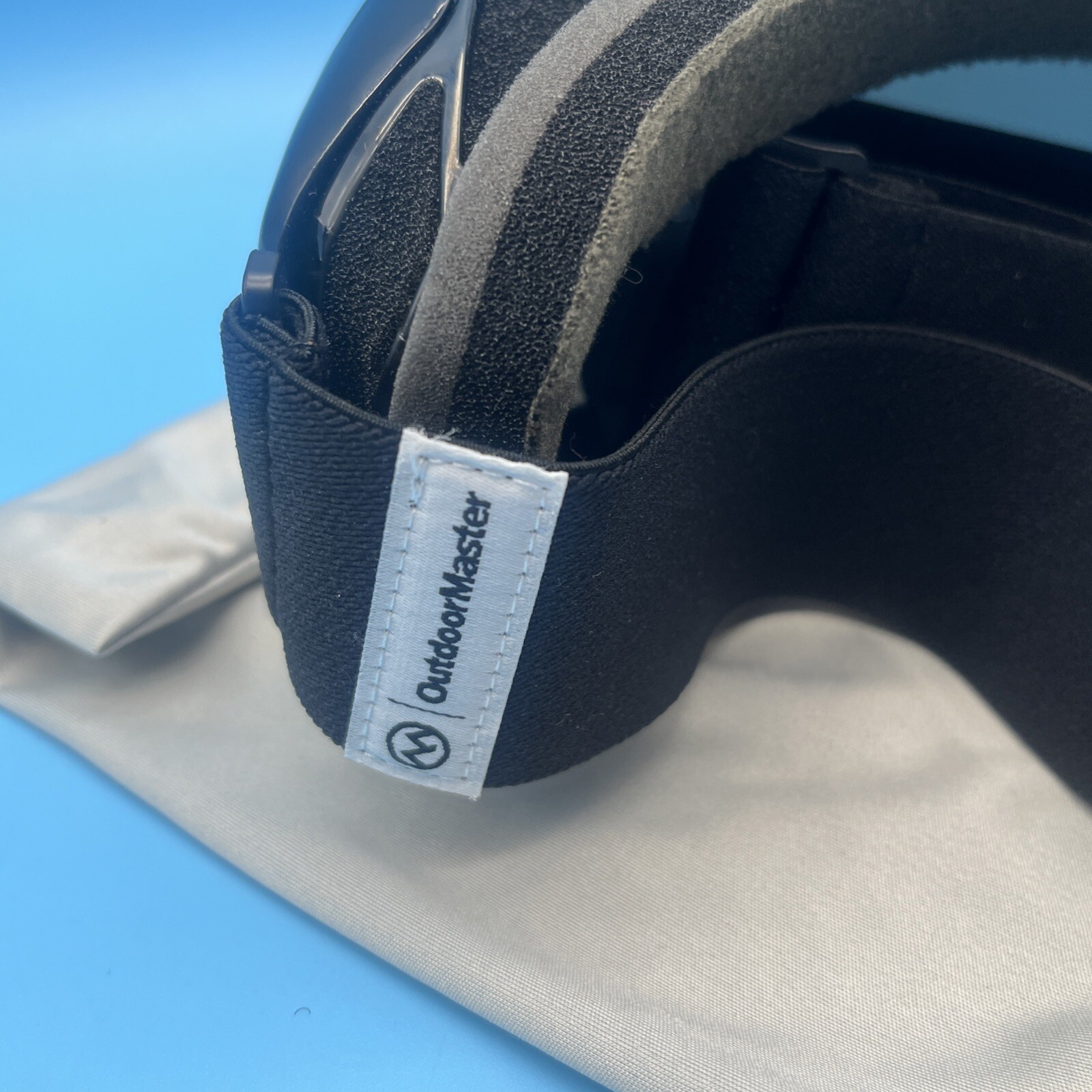 Outdoor Master Snow Goggles Ski Snowboarding Black Mirrored Adjustable Strap