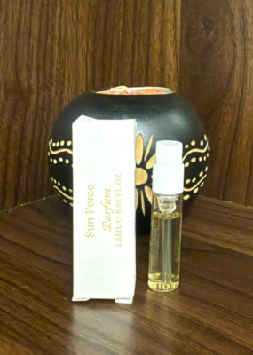 LOT OF 2 The Harmonist Sun Force Parfum Sample Spray .05oz / 1.5ml FREE SHIPPING