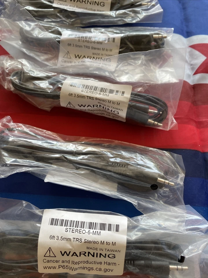 Aux 3.5mm cable male to male car audio cord for headphones/car/stereo 6ft - Image 3 of 3