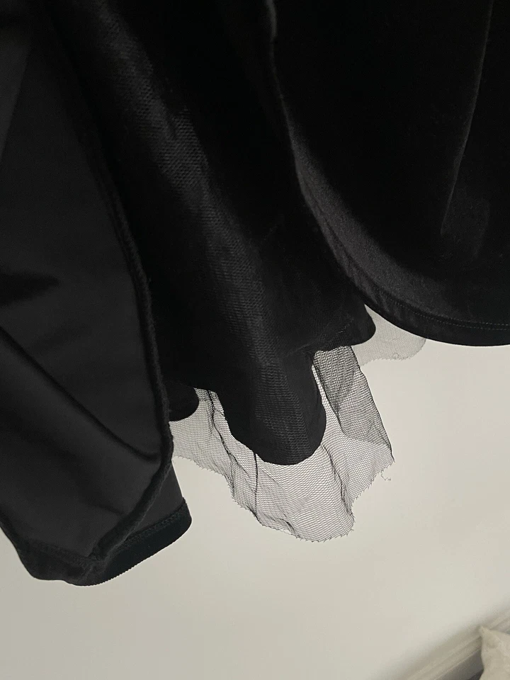 Torrid Velvet Dress Women Size 26 Black Stretch V-Neck Fit Flare Whimsygoth - Image 2 of 4