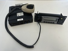Motorola XTL 5000 XTL5000 M20URS9PW1AN Mobile Two-Way Radio 700/800 MHz w/ Mic