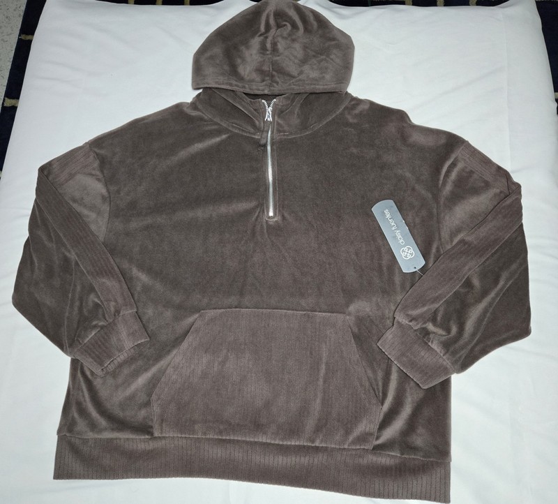 Daisy Fuentes 1X Soft Hoodie Jacket Sweater BRAND NEW with TAG Quarter Zip Up