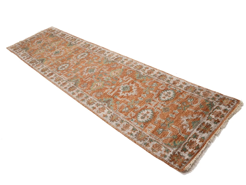 Handmade Muted Color Oushak Oriental Runner Rug 2'6X9'9 ft Floral Hallway Carpet - Image 3 of 4