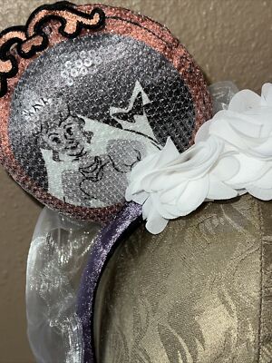 Disney Parks Haunted Mansion Constance the Bride Minnie  display picture 1