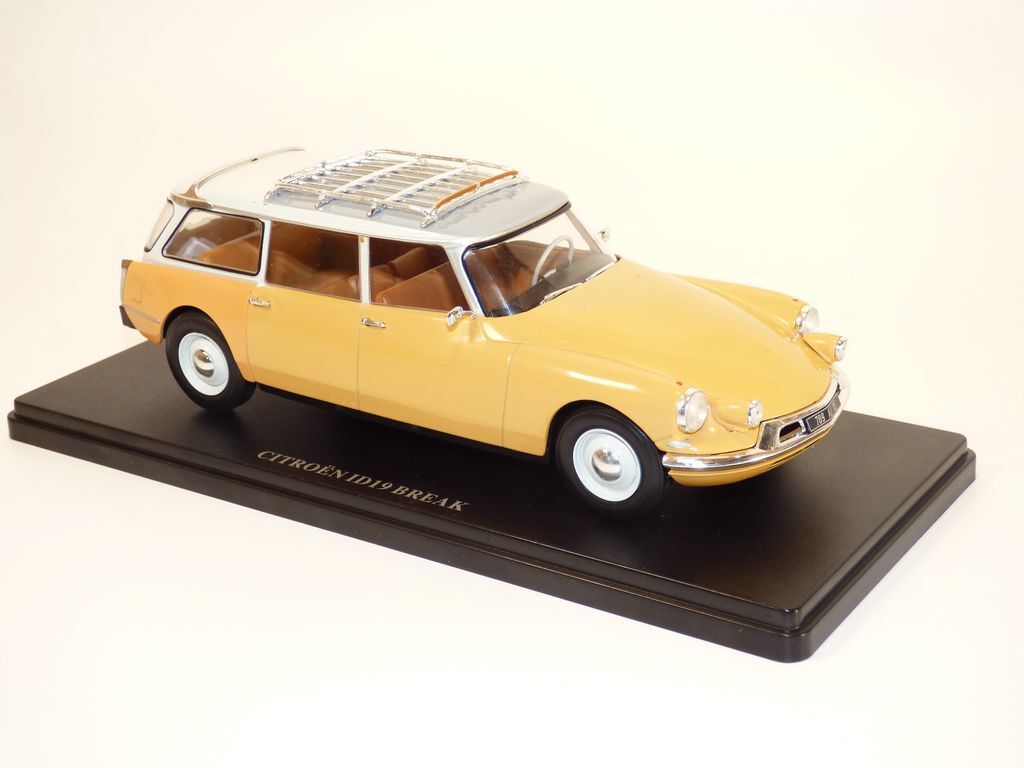 【CITROEN コレクション 1/24】CITROEN ID19 BREAK CITROEN ID 19 break diecast orange bicolor car scale 1/24