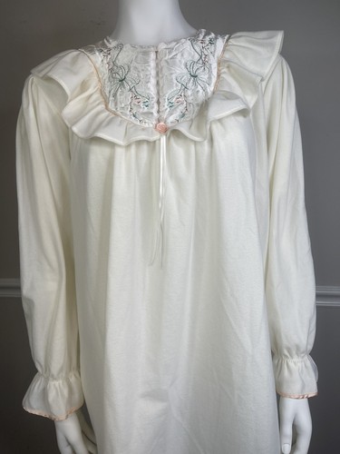 Vintage Sears-Carriage Court Soft Ruffle Nightgown Large Ivory Prairie Cottage - Picture 10 of 11