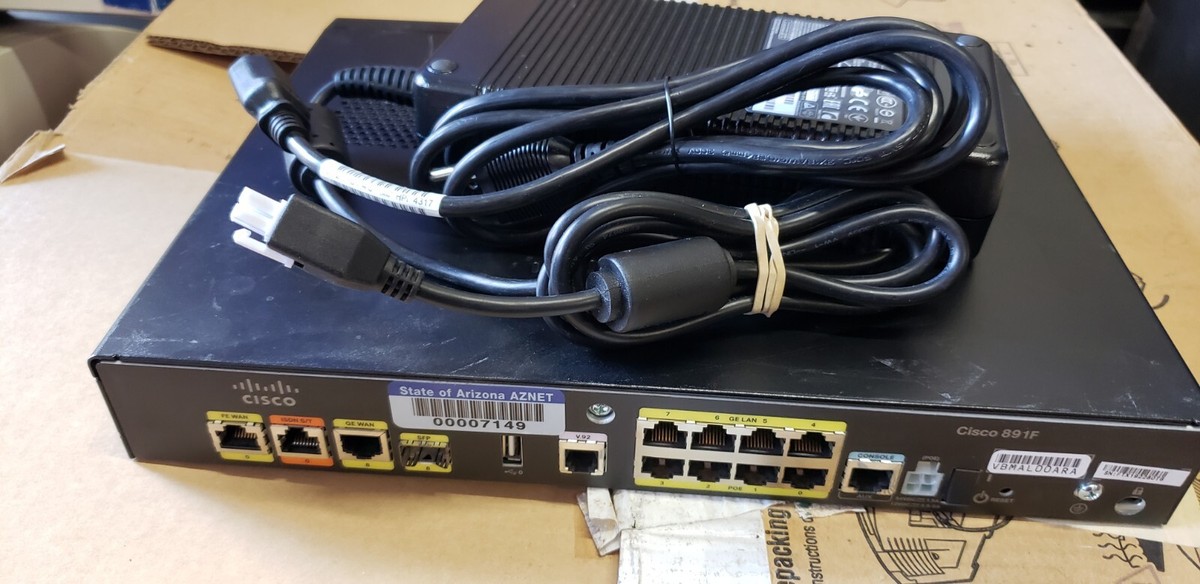 （CCNA、CCNP）Cisco891F Cisco 891F - Router - ISDN/Mdm - Desktop, Rack-mountable