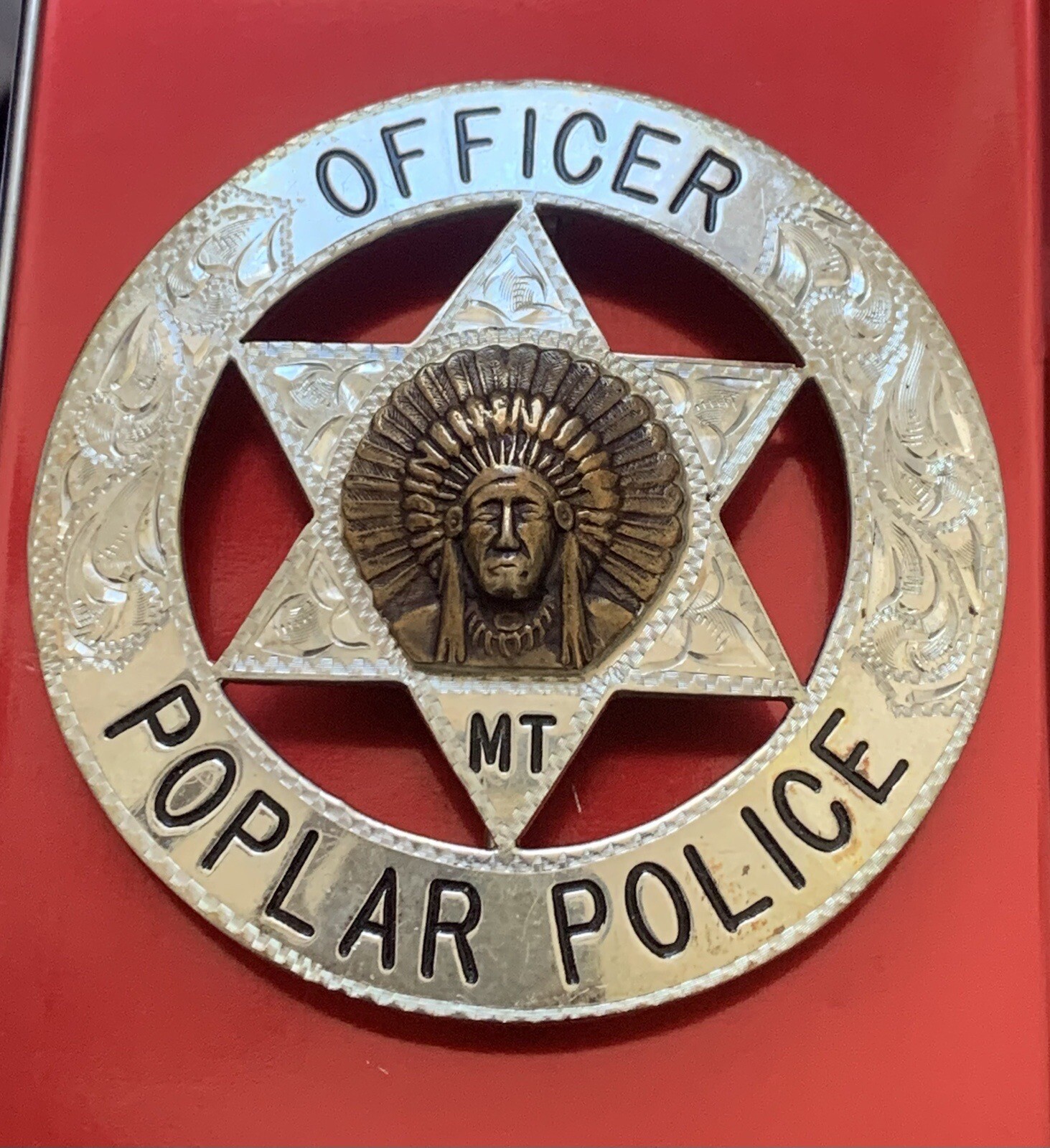 RARE Obsolete OFFICER POPLAR POLICE MONTANA “Silver” Badge ( Sheriff