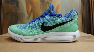 nike womens lunarepic flyknit