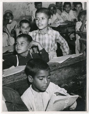 Silver Print Presse Fotos Ecola In Gaza 1950