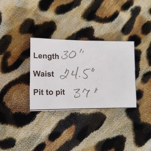 Top para mujer Lane Bryant de gran tamaño con estampado de leopardo transparente nuevo con etiquetas talla 26/28 Foto 2 de 4