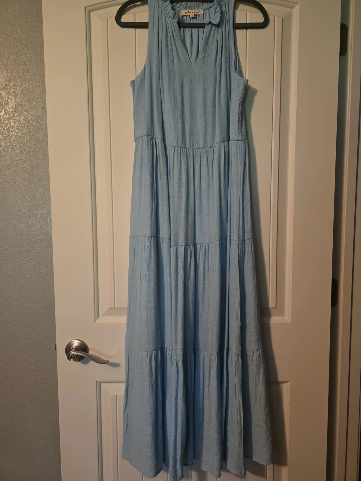 Women's Baby Blue Flowy Maxi Dress
Opens in a new window or tab