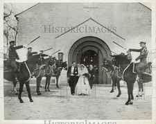 1956 Press Photo Horse Platoon members honor William A. Troy and bride in Berlin