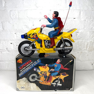 Vintage Superman Battery Op Motorcycle Toy DC Style 80s Tam Toys Taiwan