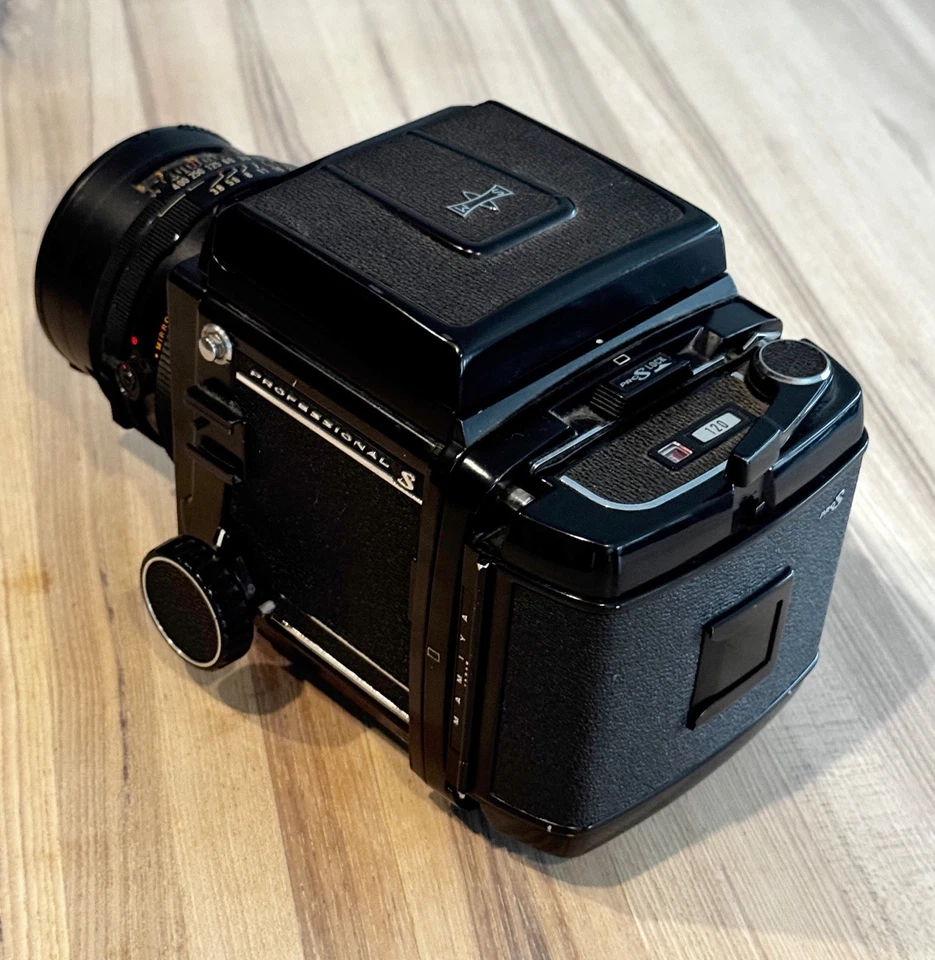 Фотоаппарат Mamiya RB 67 с объективом 90 мм / держатель пленки / задняя панель Polaroid - Изображение 2 из 4